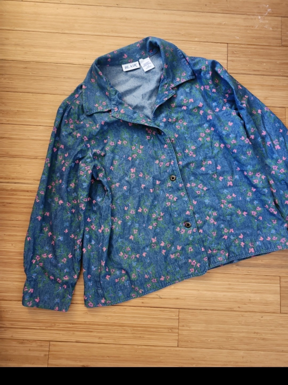 Vintage Blair Floral Denim Button Up Shirt Womens large Cute Flowers Nature Y2K